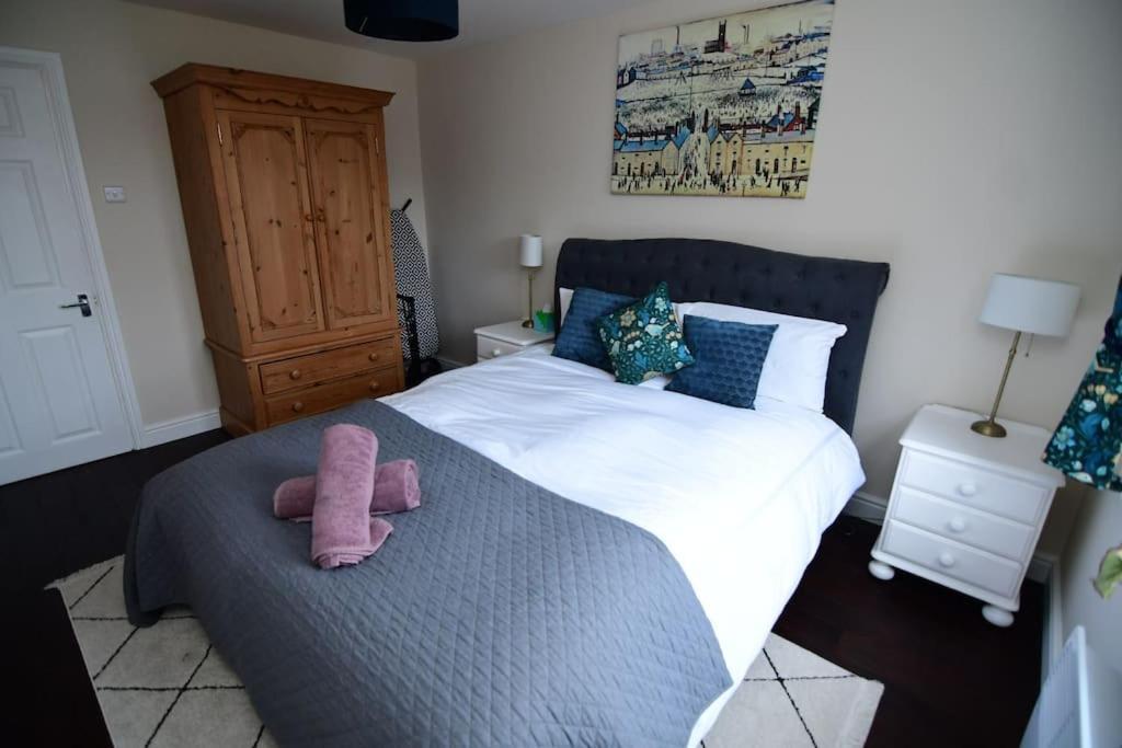 Loveyork Priory Apartment - Central With Parking Екстер'єр фото