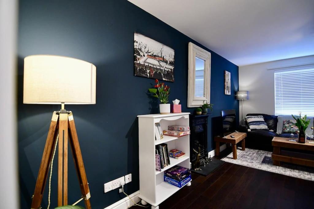 Loveyork Priory Apartment - Central With Parking Екстер'єр фото